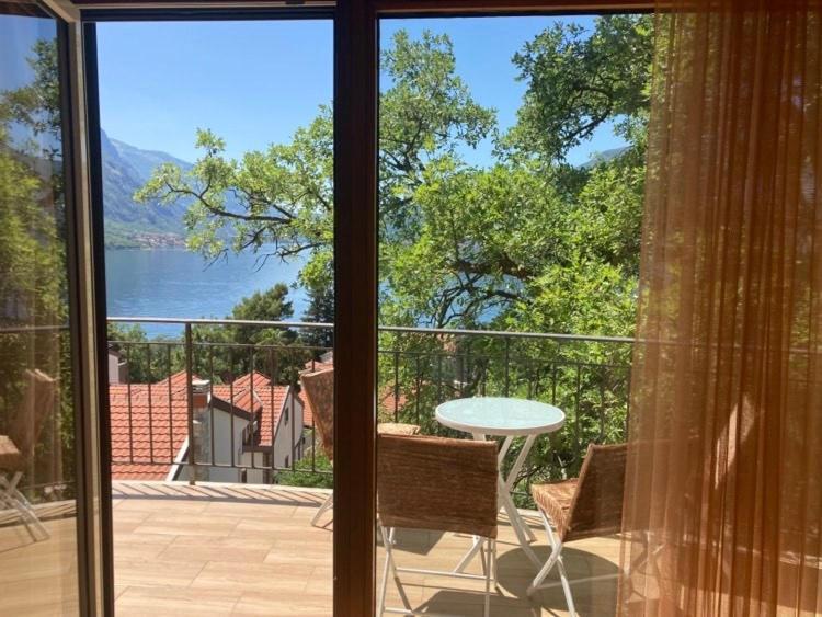 Apartments Villa Eden Kotor Exterior foto